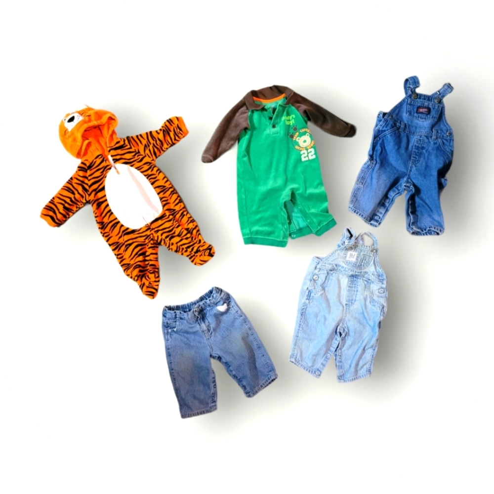 Variety of boys clothing size 3-6 months